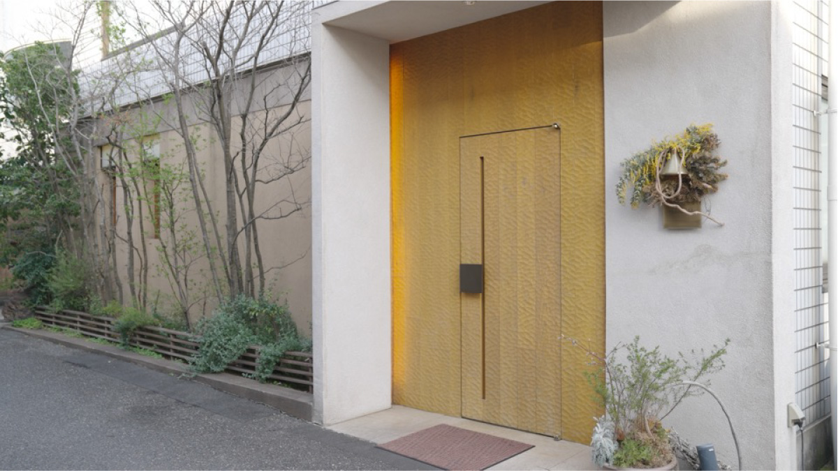 JINBO MINAMI AOYAMA